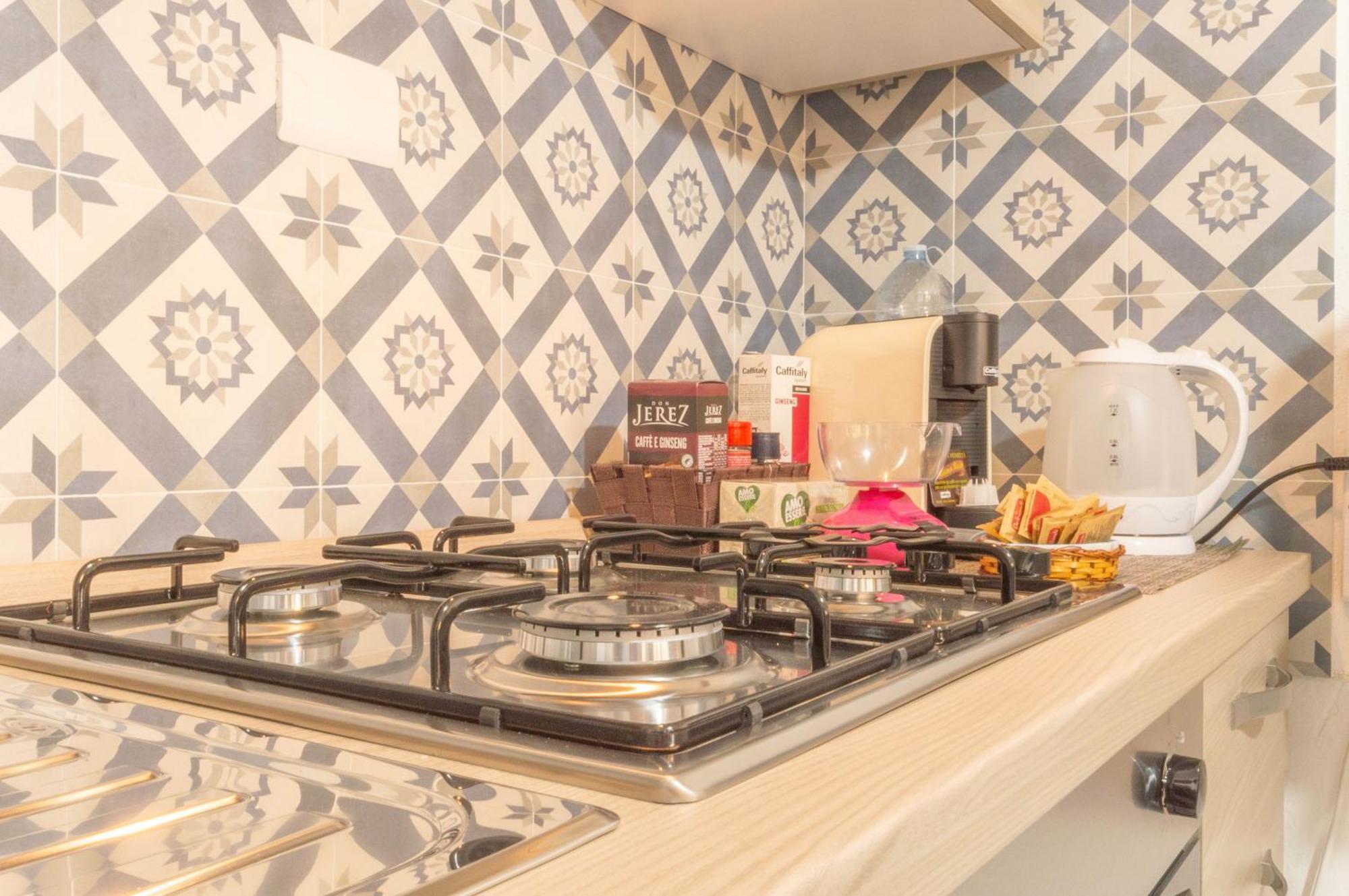 Casa Michela Apartment ปาเลา ภายนอก รูปภาพ